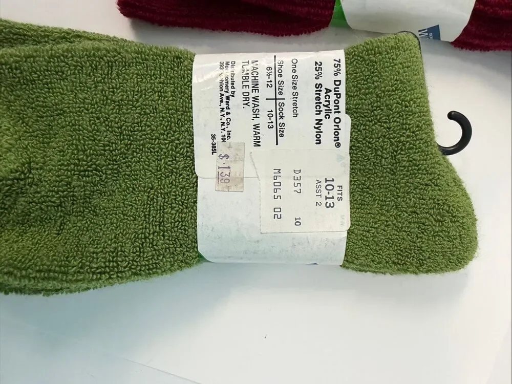 Montgomery Ward Authentic Vintage Dead Stock Mens Terry Velour Crew Socks Size 1
